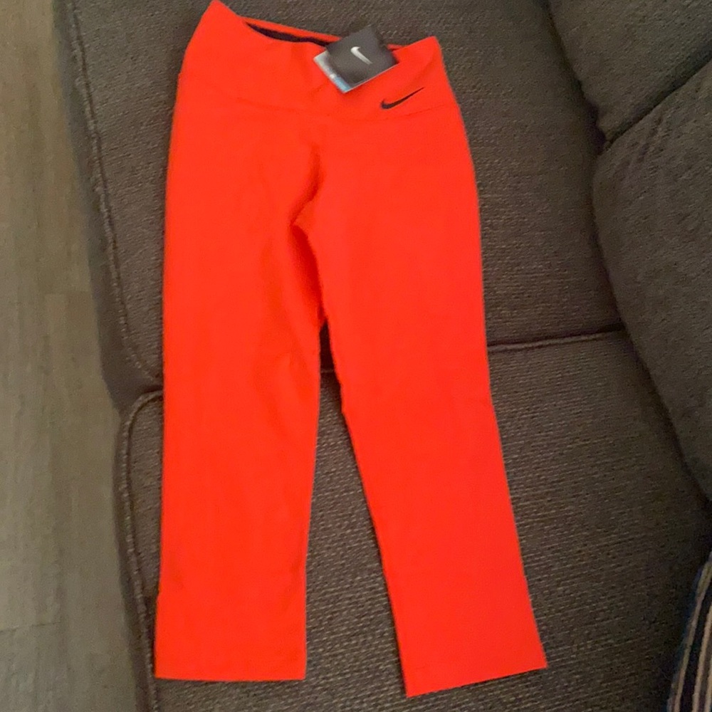 New capris